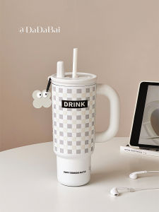 Simple Stylish Large Capacity Insulated Water Bottle Straw Office Coffee Cup for Women New 2024 High Aesthetic Value