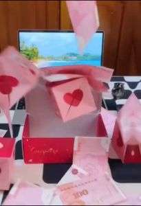 Kado Untuk Pacar/ Surprise Box / Kado Ulang Tahun / Hampers Ulang Tahun Cewek / Kado Cewek / Kado Surprise / Kado ultah / Hampers Ulang Tahun