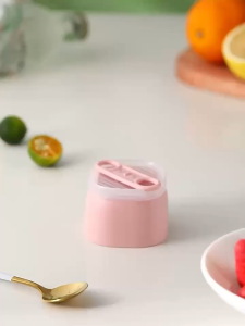 50ml Ice Cube Molds Ice Cube Tray with Popsicle Stick Ice Tray With Lid Kitchen Gadgets
