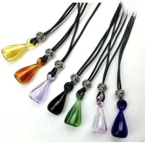 Valentines Day Essential Oil Necklace with Micro-Pore Non-Squeezable Glass Oil Bottle Pendant Leather Chain Fashion Jewelry