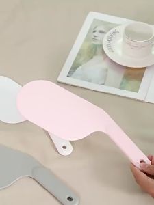 BOSSLU Alat Bantu Ganti Sprei / Alat Bantu Pengangkat Kasur Penganti Sprei Serbaguna