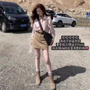 Elegant Light Pink Stand Collar Loose Womens Shirt for Commuting Autumn Fashionable Casual Business Style Half Skirt