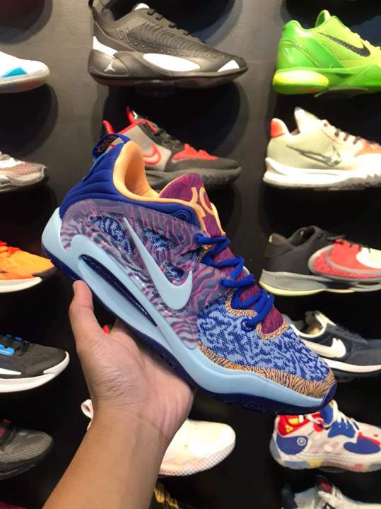 kd 7 size 15