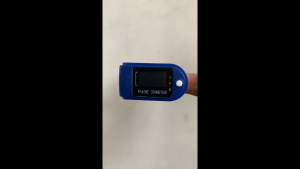Pulse Oximeters Fingertip (2 x AAA Batteries)