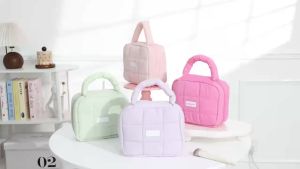 Soft Handheld Cosmetic Pouch 2.5L Padded Travel Makeup Organizer Bag RH2419