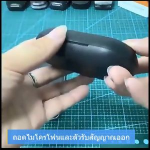 KIVEE ไมโครโฟนไร้สาย พร้อมเคสชาร์จ สำหรับสมาร์ทโฟน และมิค ไมค์ไร้สายหนีบเสื้อ สำหรับการบันทึกวิดีโอ