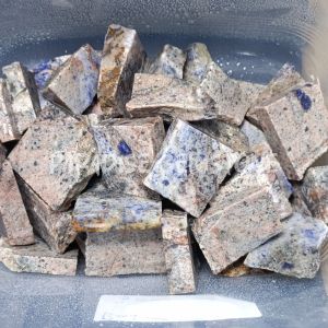Bahan Akik Lempengan Badar Besi Biru Totol nempel magnet RANDOM