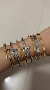 GELANG FASHION WANITA BAHAN TITANIUM ANTI KARAT