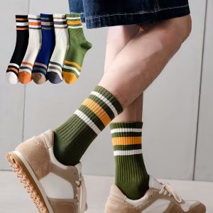 2-3 วัน 🚚 สมาชิก ถุงเท้ากีฬา ลายทาง สำหรับผู้ชาย และผู้หญิง - พร้อมล่างเท้าแฟชั่น จัดส่งจากประเทศไทย