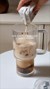 600ML Stripe Glass Coffee Cup With Lid and Straw Transparent Drinking Glasses for Juice Milk Tea Cups Iced Coffee Mugs Drinkware