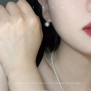 Sweet Gentle Womens Korean Style Pearl Earrings Fashionable Minimalist Luxury Everyday Versatile Spring New Arrival