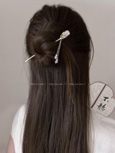 Elegant High-End Chinese Style Hairpin with Tassels Fashionable Hair Accessory for Women in National Wind Material