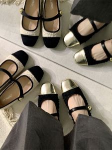 รองเท้า Mary Jane ทรงหัวเหลี่ยมพื้นแบนสไตล์เกาหลีสำหรับผู้หญิง ฤดูใบไม้ผลิ 2024 รองเท้าส้นแบนแบบสวมสบาย สวมใส่สบาย รองเท้าส้นแบน