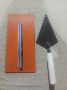 RODELA RUBBER LARGE AND TROWEL CEMENT LARGE 2IN1 SET