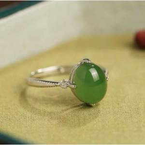 (Bebas beli 2 dapat bonus) H-Girl888 COD C04 Cincin giok batu asli hijau titanium wanita original