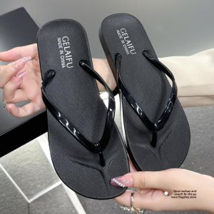 gumahus | Anti-Slip Black Flip Flops for Beach and Swimming