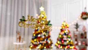 2026 Artificial Christmas Tree 4FT/5FT/6FT/7FT Full Shape PVC Xmas Tree Metal Stand Easy to Setup Home Party Decor