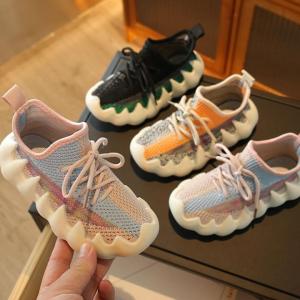 DMshoes น้องใหม่ รองเท้าแฟชั่นผ้าใบเด็ก รองเท้าเด็กแฟชั่นเกาหลี สีสันสดใส ผูกเชือกน่ารัก ลวดลายบนรองเท้าตัดกันอย่างละมุนจ้า