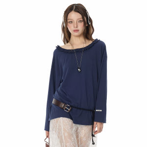 Turn Signal | Wood Ear Lace Off-Shoulder Long Sleeve T-shirt