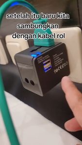 Universal Travel Adaptor / Adapter Charger Fast charging / Colokan USB Terminal / Adaptor Charger Fast charging 2.1A / Colokan converter adapter Dual USB US / EU / AU / UK