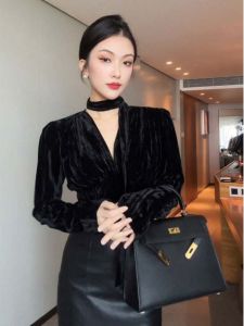 chaqi | Áo sơ mi lụa nhung cổ chữ V dài tay cho nữ mùa thu xuân áo lót đa năng thiết kế giảm tuổi tác phong cách Hàn Quốc