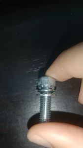 น็อตยึดเครื่องตัดหญ้า น็อต6เหลี่ยมสกรู อย่างดี ทนทาน (Spear-n)