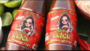 Mắm Thái Lan cô gái Pimrypie Thái Lan trộn gỏi đu đủ somtum gia vị hoàn hảo