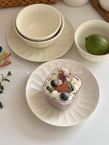 French Style Ceramic Relief Plate & Simple Creamy Wind Dinner Bowl: High-End Sensation