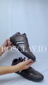 SEPATU KASUAL PRIA SEPATU BERTALI BOSCLAY BNW STRIP Black Brown Sneakers COCOK UNTUK SEMI-FORMAL OUTFIT