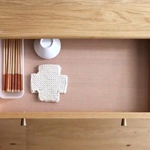 Kitchen waterproof and oil resistant stickers drawer pads paper shoe cabinets thickened moisture-resistant and moldy plastic pads for daily use at home with wavy spots