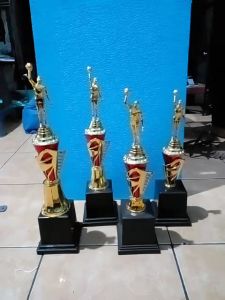 Piala Lomba Juara 1 2 3 4 (PEMAIN BASKET PUTRA BODY MERAH RASER) "costum" FREE STICKER (BOLEH satuan)TERMASUK SETICKER DAN FREE DESIGN