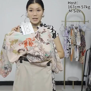 Qiqi Women Vintage Printing Lantern Sleeve Cuffs Elasticized Tops Trousers 2825