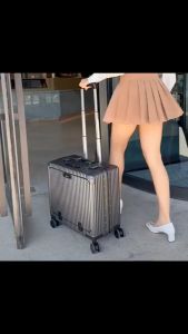 Vali tay kéo thời trang laptop pilot 2025