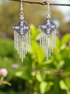 [D.T.C Crystals] Beaded Plum Iris Earrings