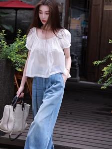 YUFUQING | White Lace Trim Bubble Sleeve Top Womens Fashionable Street Style Anti-Collision High-End Feeling Korean Style Polyester Fiber