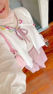 Arumni Cardigan Outer Coquette Polo: Gaya Desain Arumbai & Bahan Berkualitas Tinggi