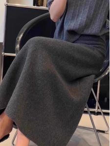 กระโปรงทรงเอผ้าขนสัตว์ถักสำหรับผู้หญิง กระโปรงทรงเอเอวสูง กระโปรงทรงเอยาวคลุมเข่า ฤดูใบไม้ร่วง/ฤดูหนาว กระโปรงทรงเอเอวสูง