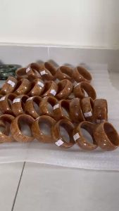 [HCM]Vòng tay cẩm thạch màu vàng mật cho mệnh Kim và Thổ bản cao 3 cm cho nam nữ size ( 5.0 đến 7.0cm)