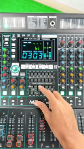 Bàn Mixer MTMax SG3 18 Kênh Tích Hợp Sound Card USB Bluetooth DSP 99 Hiệu Ứng EQ 3 Band EQ Tổng 7 Band Mixer Cho Sự Kiện – Phòng Thu – Biểu Diễn