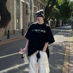 เสื้อยืดแขนสั้นผู้ชายสไตล์อเมริกัน ทรงหลวม ผ้าฝ้ายแท้ ดีไซน์พิมพ์ลาย แฟชั่นฤดูร้อน ทรงหลวม ทรงหลวม ทรงหลวม