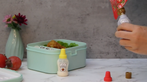 B.LIVEM ขวดซอสมะเขือเทศขนาดเล็ก ขวดบีบสลัดซอสแบบพกพากลางแจ้ง ขวดน้ำผึ้งเบนโตะขนาดเล็ก ที่เก็บของในกล่องอาหารกลางวัน อุปกรณ์ครัว