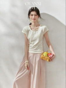 Áo Thun Ngắn Tay Knit Xanh Elegance Mùa Hè