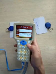 Thẻ RFID 125Khz - 13.56Mhz IC Sao Chép Được chép được