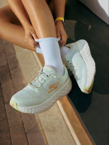 Skechers | Lightweight Thick Cushioned Running Shoes
