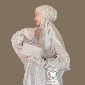 Mukena Terusan Sutra Silk Jaguard Mukenah Lajuran Traveling