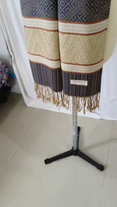 DEE_K SHOP ผ้าพันคอ ผ้าคลุมไหล่ ผ้าพลาสมีน่า ขนาด 70x180 นุ่มสบาย วัสดุเกรดดี ลายไทย หลากหลายการใช้งาน ราคาคุ้มค่า