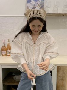 French Knitted Hollow out Triangle Scarf Womens Head Wrap Ins Style Sweet Girl Spring Autumn Season Fashion Accessory