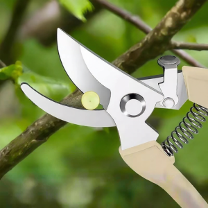 Pruning Shears for Branches Flowers and Garden Plants