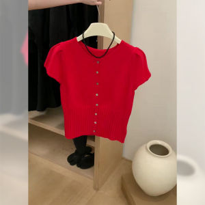 เสื้อสเวตเตอร์แขนกุดสีแดงสไตล์ฝรั่งเศสสำหรับผู้หญิงในช่วงฤดูร้อนปี 2025 เสื้อคลุมแฟชั่นทรงสลิมฟิตที่สวมใส่ได้หลากหลายและลดอายุ