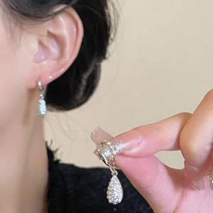 Elegant Waterdrop Shape Handmade Alloy Earrings for Women Luxury Gold and Silver Plated Fashion Jewelry Pairs